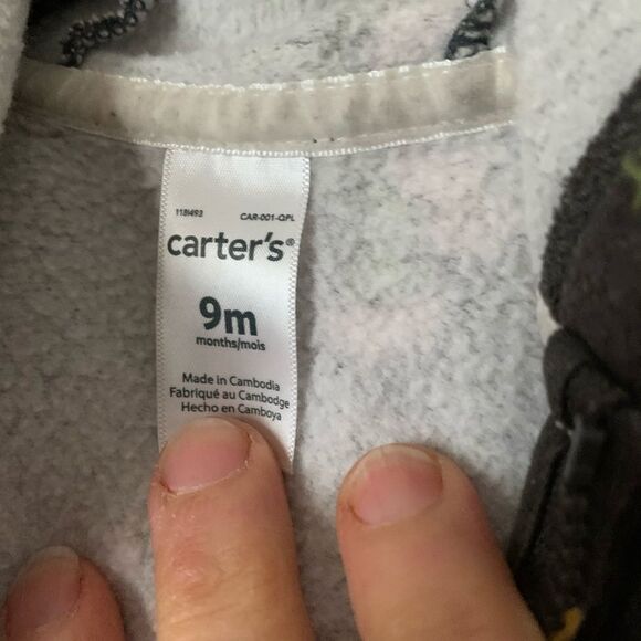 Carter’s dark grey floral pattern 2-pc distressed set:cuffed pants-hoodie, 9 mon - Picture 3 of 10